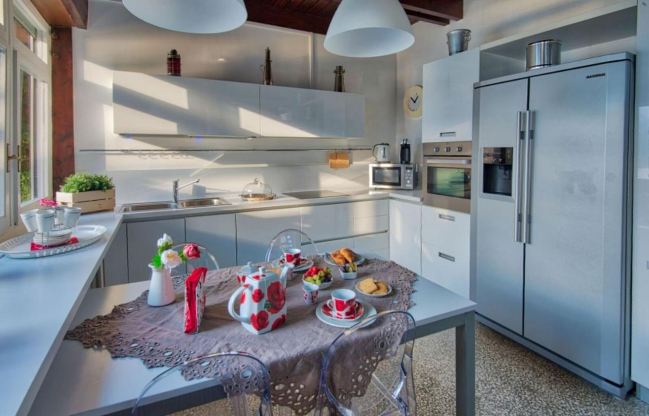 Villa Meraviglia - Villa With Breathtaking Lake Como Views Colico Eksteriør billede